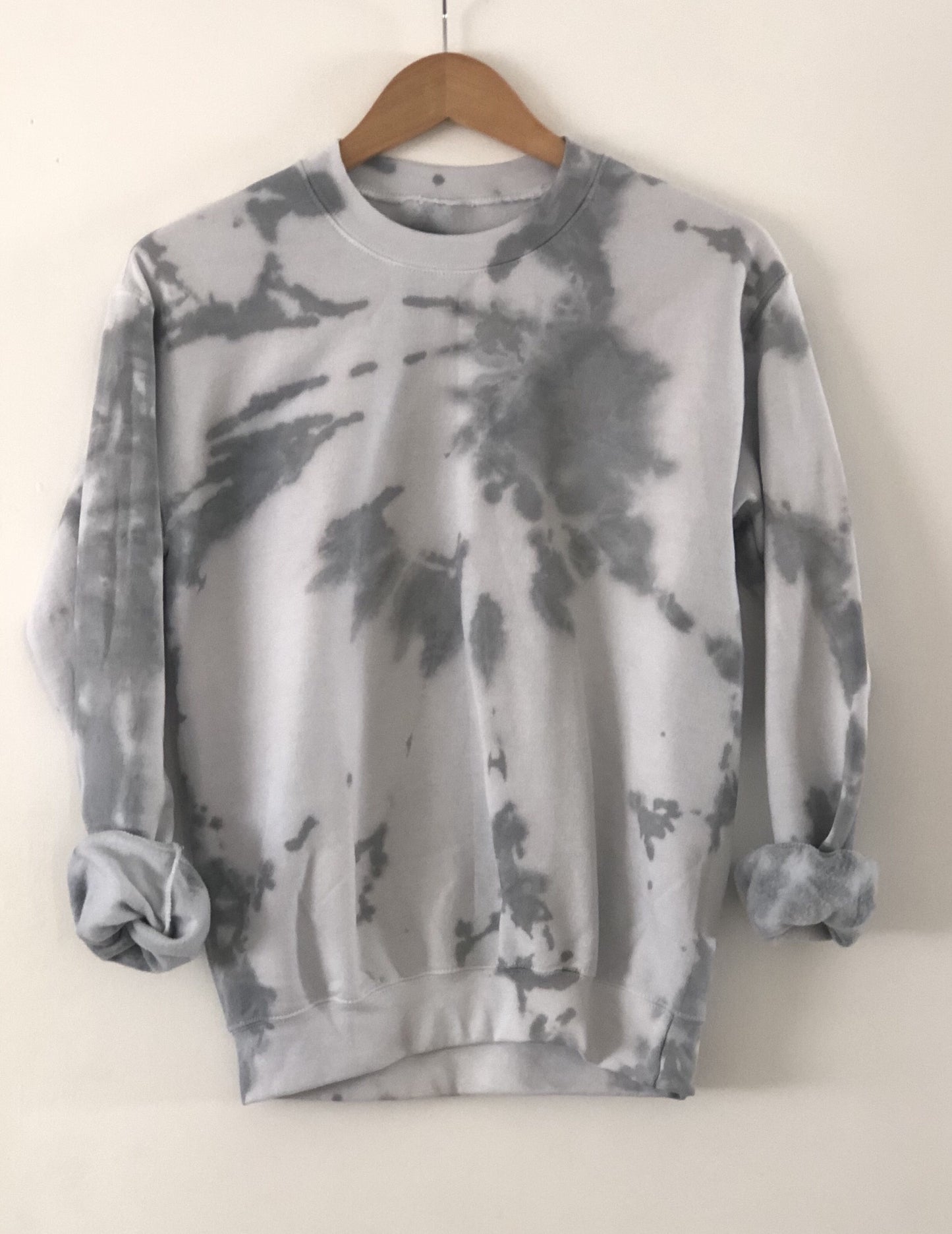 Pearl Grey Tide Dye Crew Sweatshirt